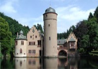 schloss-mespelbrunn.de Bild: schloss-mespelbrunn.de