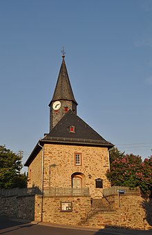 Bild: Kirche Kröftel, Quelle: Wikipedia